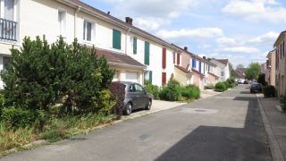 l'enceinte (alignement)